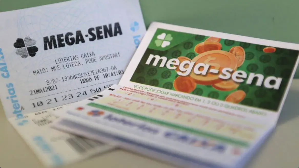 Mega-Sena acumula e prêmio pode chegar a R$ 45 milhões na terça-feira (14)