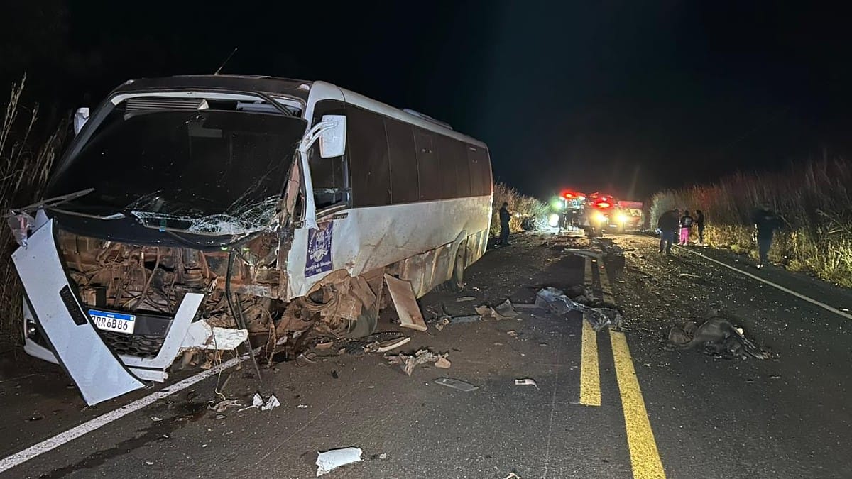 Ultrapassagem termina em tragédia e deixa casal morto e três crianças feridas em Mato Grosso