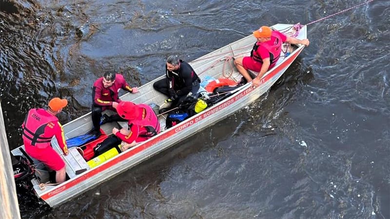Carro cai de ponte em rio e motorista é encontrado morto após dois dias de buscas em MT
