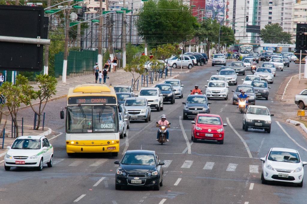 IPVA com desconto de 3% para veículos com placas finais 8, 9 e 0 pode ser pago até dia 20 de maio