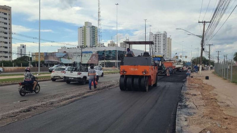Obras continuam com recuperação do asfalto na Avenida do CPA; veja o cronograma