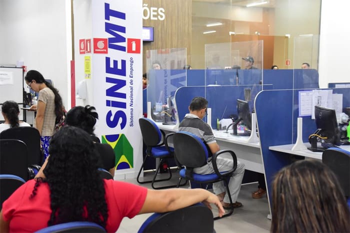 Sine-MT disponibiliza mais de 2,4 mil vagas de emprego nesta semana; confira