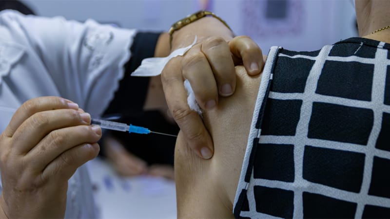 Cuiabá mantém cenário de normalidade para meningite e reforça vacinação