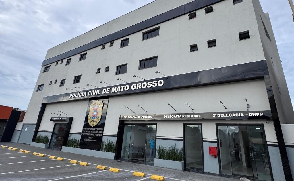 Idosa é presa suspeita de matar companheiro de 79 anos com golpes de facão no bairro Pedra 90