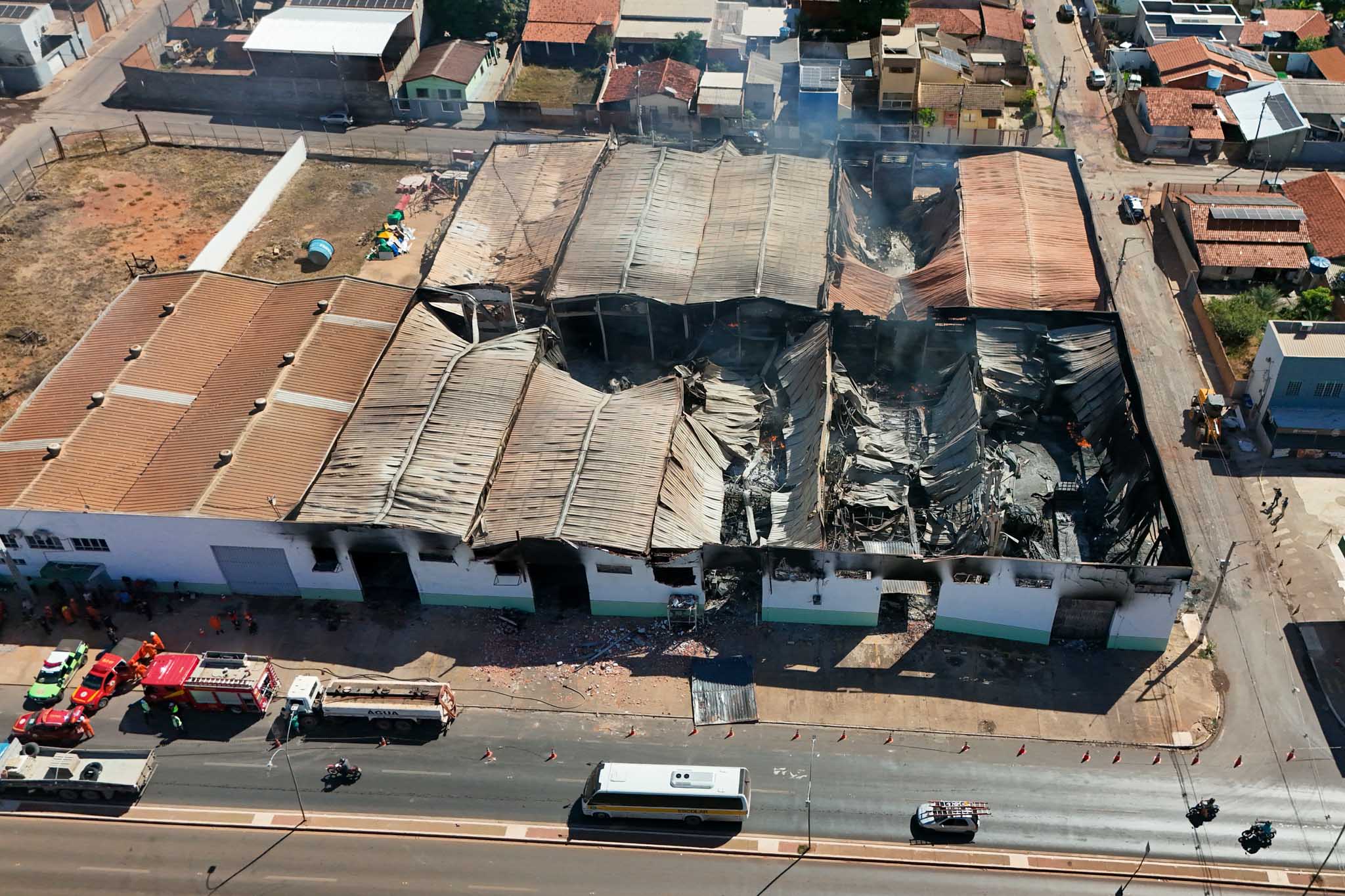 Após incêndio em depósito de merenda, Prefeitura de VG decreta calamidade administrativa por 180 dias