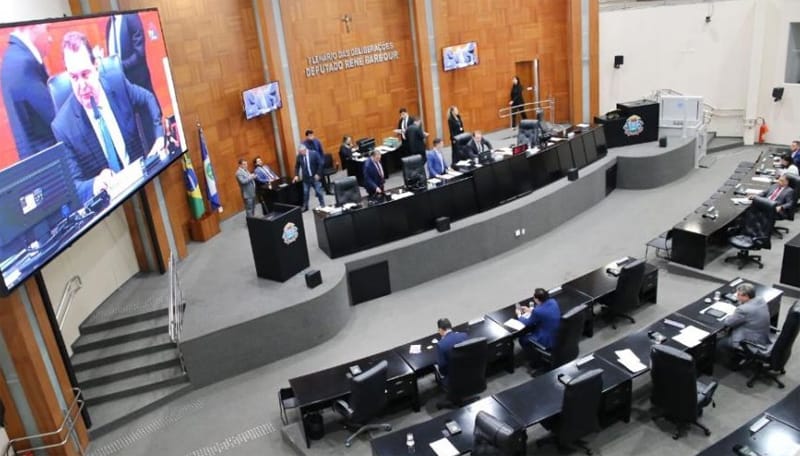 Deputados estaduais derrubam 5 vetos do governo e mantêm outros 13 em sessão ordinária