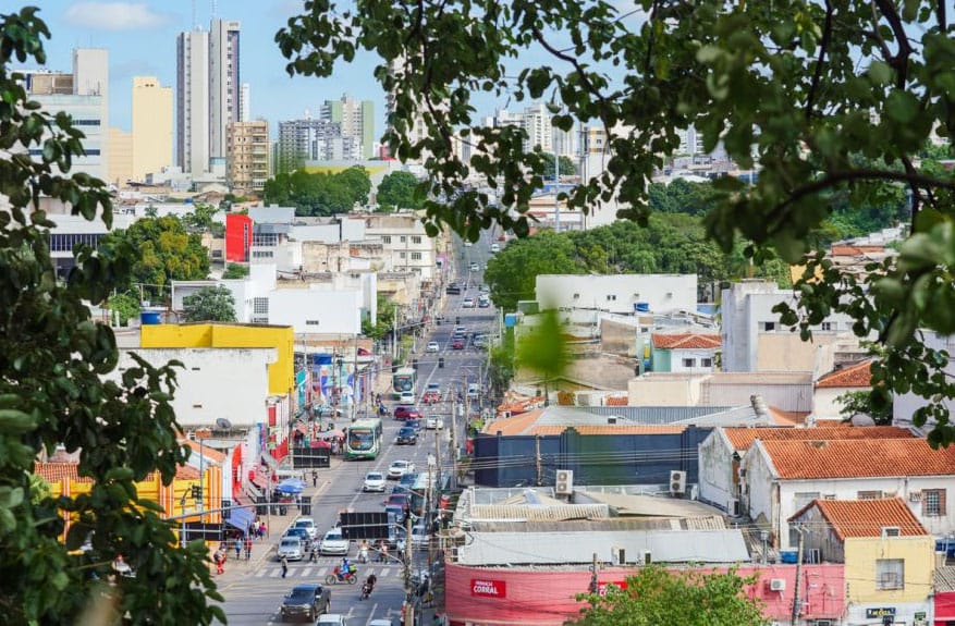 Comércio e setor de serviços impulsionam economia de Mato Grosso em 2026