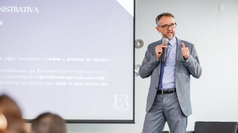 "Nós vamos ter uma enxurrada de deepfakes nas eleições", alerta promotor de Justiça de MG