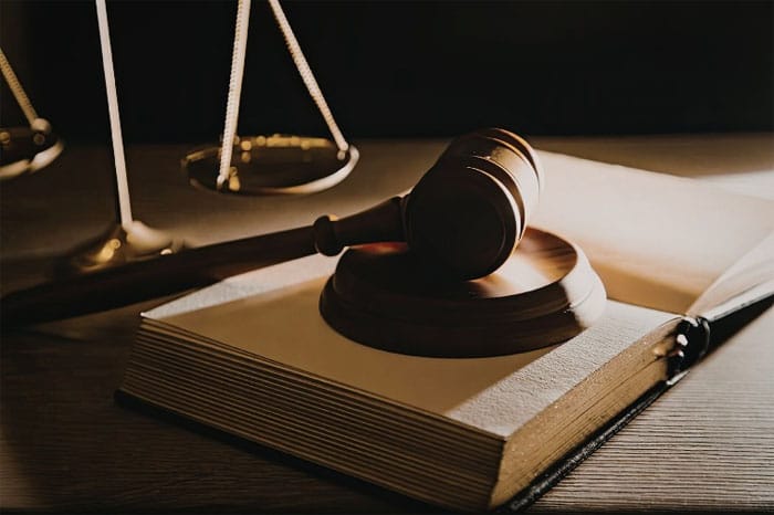 Tribunal do Júri condena réu a 16 anos de prisão por tentativa de homicídio qualificado