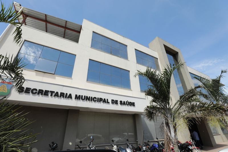 Vereador se revolta após revelações de ex-secretário: "Inviabilizou a Saúde"