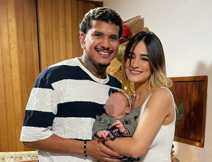 Esposa de jogador morre ao proteger filha; bebê é resgatada com vida