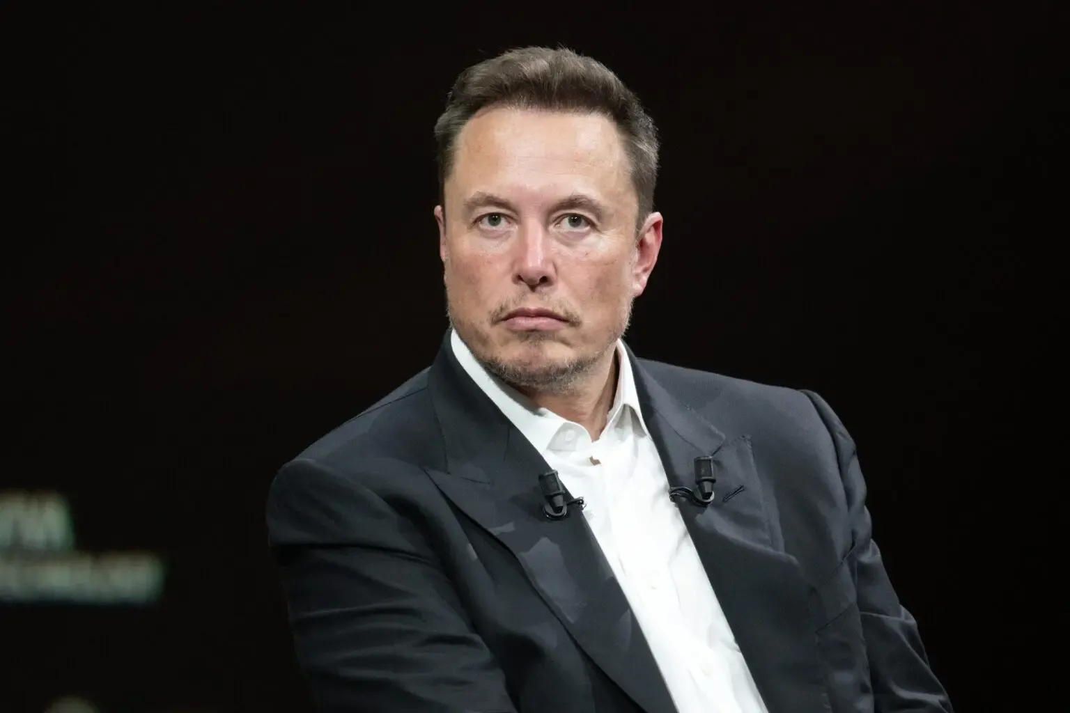 Elon Musk entra para a história e se torna o primeiro trilionário do planeta