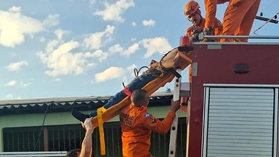 Técnico morre após sofrer descarga elétrica durante manutenção em placas solares em Cuiabá