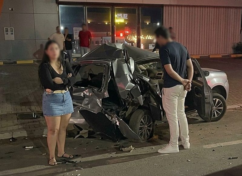 Menino de 4 anos morre após carro da família ser atingido por outro veículo