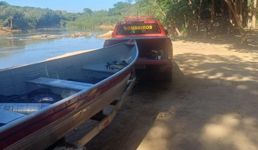 Bombeiros localizam três vítimas de afogamento em operações de busca em rios