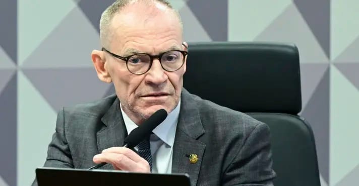 Senado aprova projeto que endurece penas para crimes sexuais digitais contra menores