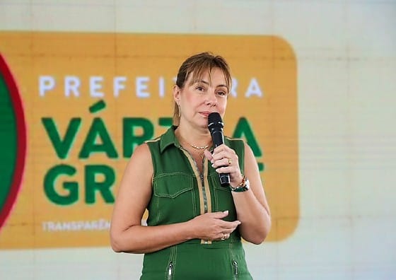 Flávia volta atrás e cancela contratos de R$ 2,8 milhões para arbitragem esportiva