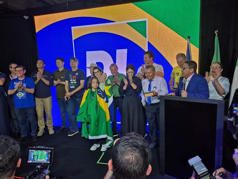 Presidente do PL diz que convencerá prefeitos pelo diálogo, sem exigir apoio a Wellington