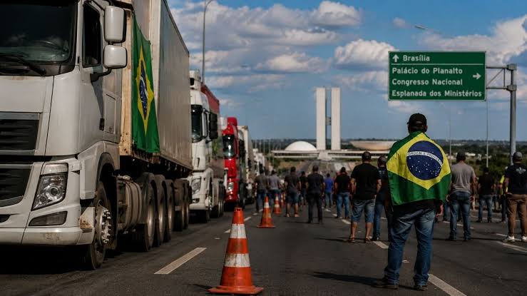 Senado aprova MP do Frete Mínimo e proposta segue para sanção presidencial