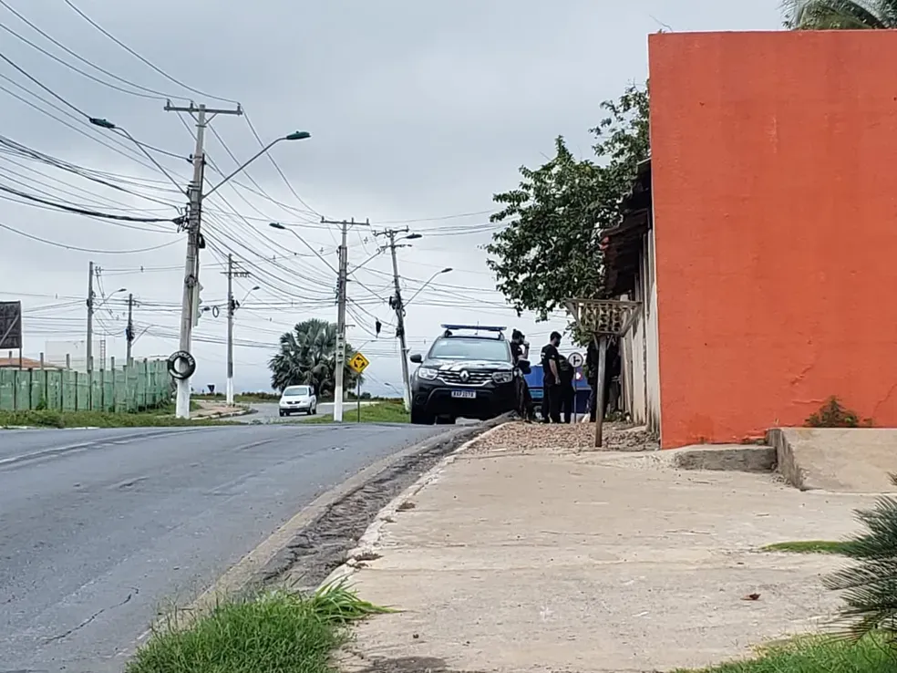 Delator fica em silêncio e Justiça adia interrogatório em processo que envolve PMs