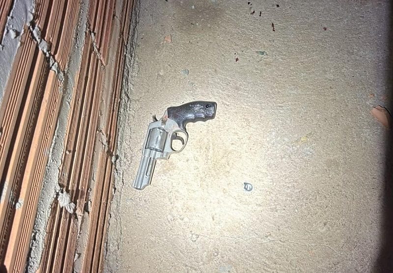 Jovem de 18 anos é morto após atirar contra policiais durante abordagem
