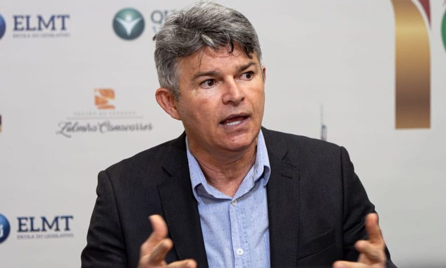 José Medeiros pode se rebelar contra Wellington Fagundes e apoiar Otaviano Pivetta