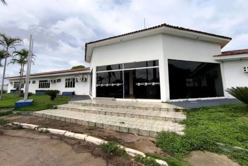 Justiça determina processo seletivo ou concurso público e proíbe novas terceirizações