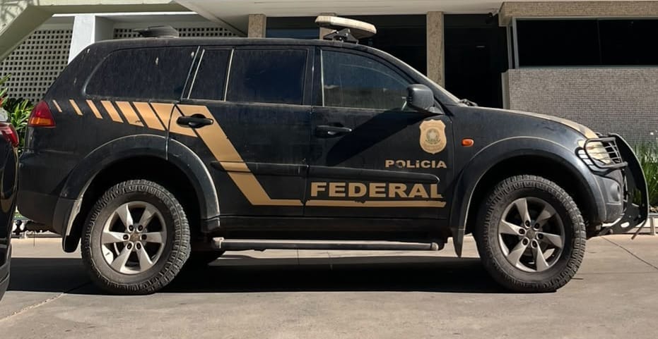 PF cumpre mandados em Cuiabá para investigar extração irregular de calcário em MT