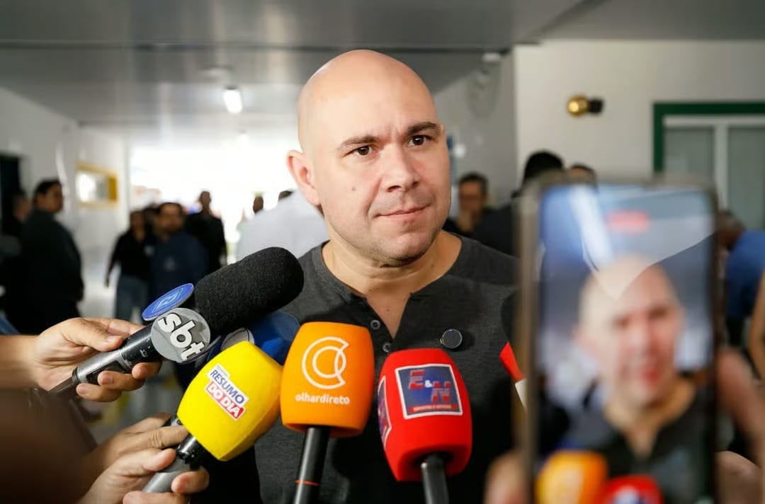 Abilio critica composição com o MDB, desafia PL e diz que prefere ser liberado ou até expulso