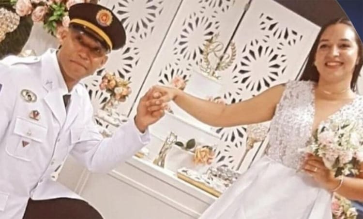 Policial militar que admitiu ter atirado na esposa será julgado por feminicídio em Cuiabá