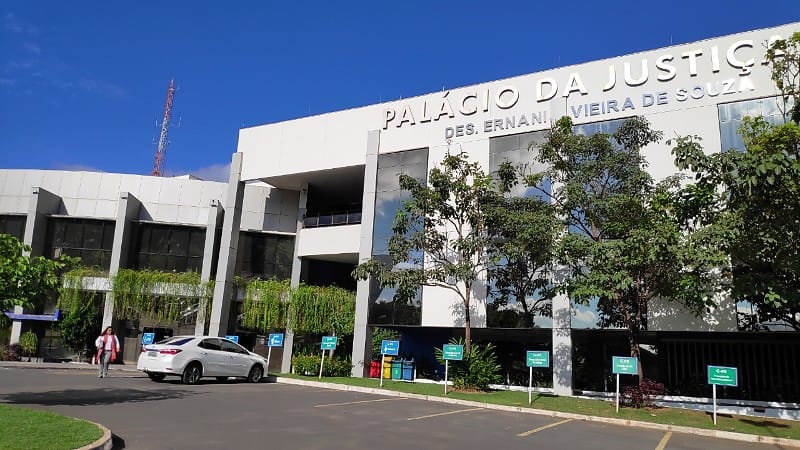 TJMT retoma atendimento na segunda-feira (28), mas mantém prazos suspensos até dia 30
