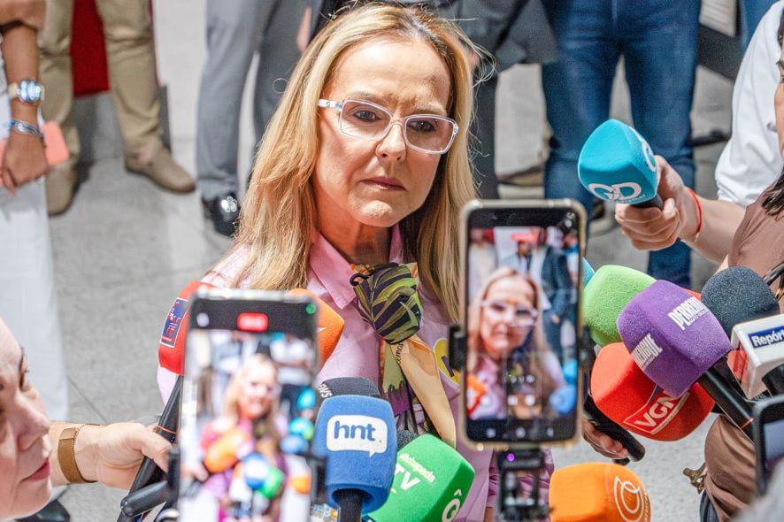Natasha diz ter sido ameaçada e leva caso à Justiça após debate na TV Vila Real; veja vídeo