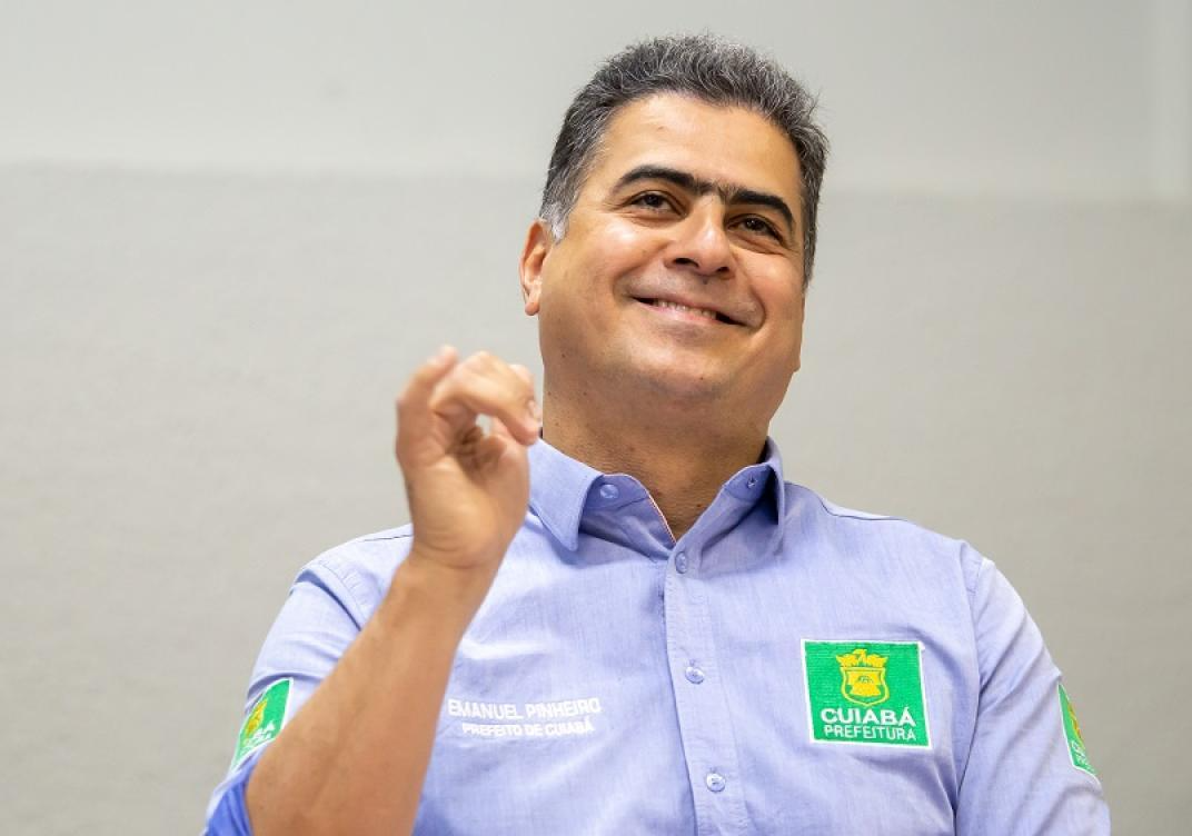 Bosaipo é condenado a devolver R$ 486 mil e Emanuel é absolvido pela Justiça