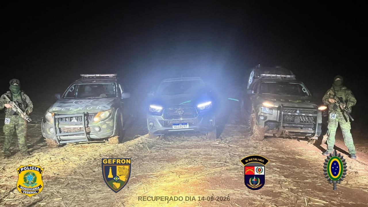 GEFRON recupera Hilux furtada após perseguição e fuga de suspeito para mata em Lambari D´Oeste