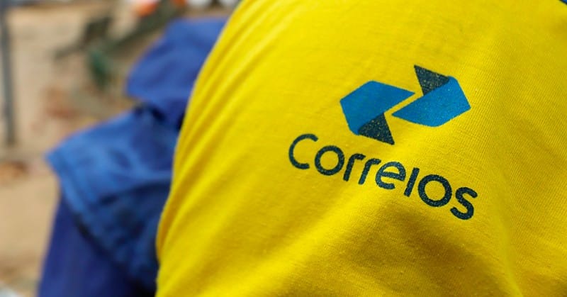Trabalhadores dos Correios encerram greve após duas semanas de paralisação