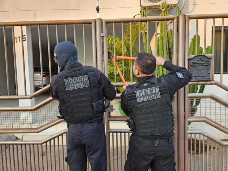 PJC prende casal apontado como gerente do tráfico em desdobramento de operação