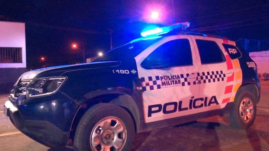 Policiais militares recuperam veículos e detém três pessoas em Tangará da Serra