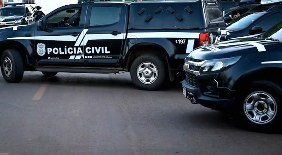 PJC cumpre quatro ordens judiciais contra investigados por organização criminosa