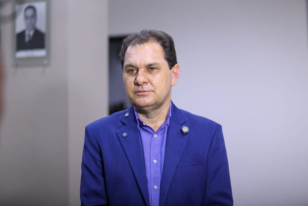 Chico Guarnieri diz não conhecer ação envolvendo supermercado e 1.021 recipientes de gás