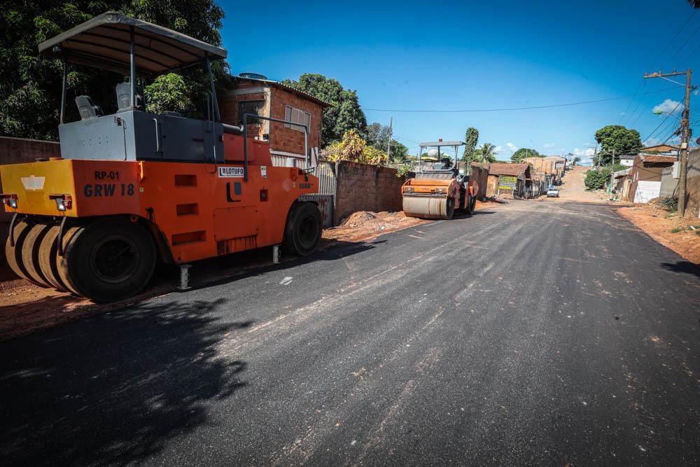 Governo licita obras para asfaltar ruas dos bairros Parque Cuiabá e São Sebastião
