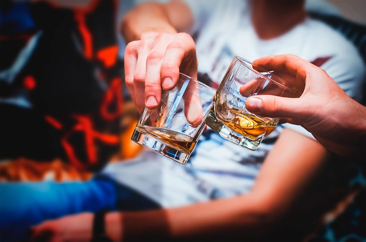 TRE veta venda e consumo de bebidas alcoólicas durante votação em Mato Grosso