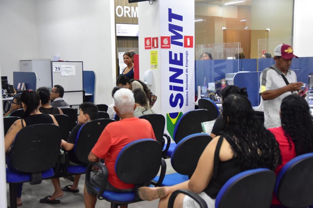 Sine-MT disponibiliza mais de 2,1 mil vagas de emprego nesta semana; confira
