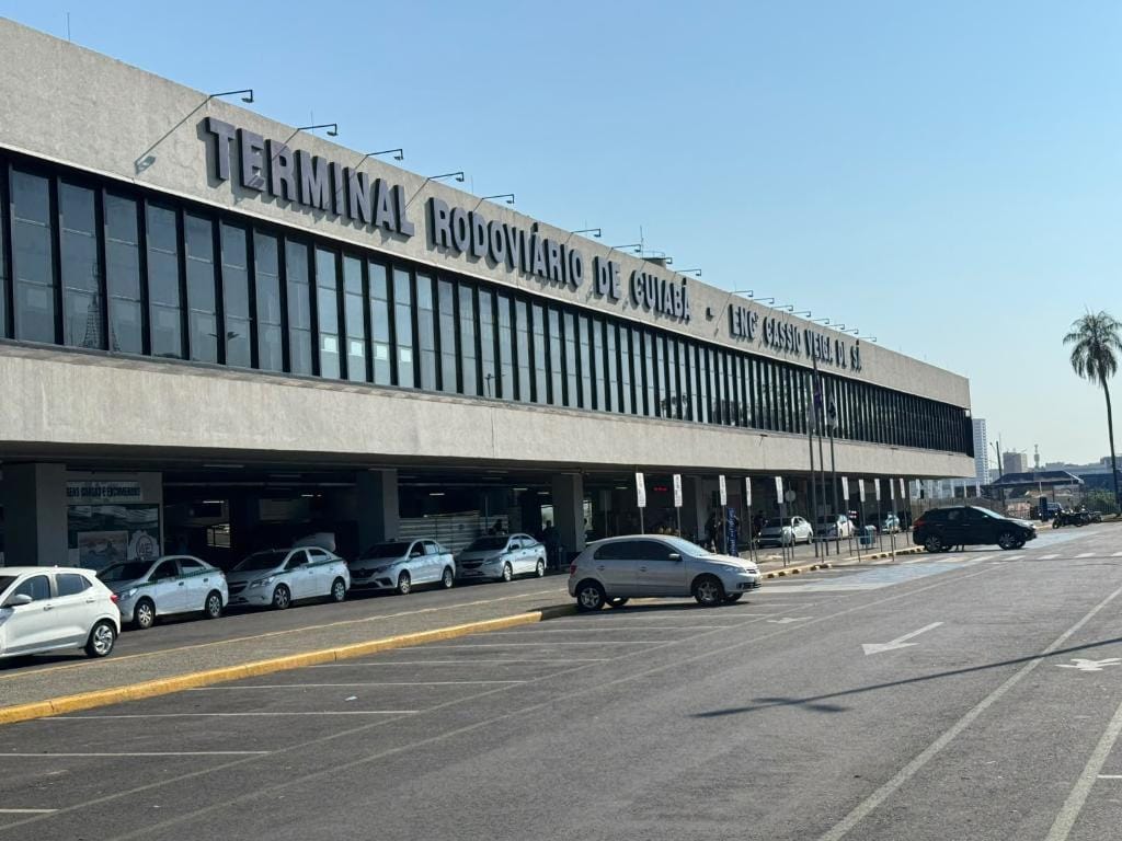 Feriado prolongado deve levar 20 mil passageiros ao terminal rodoviário de Cuiabá