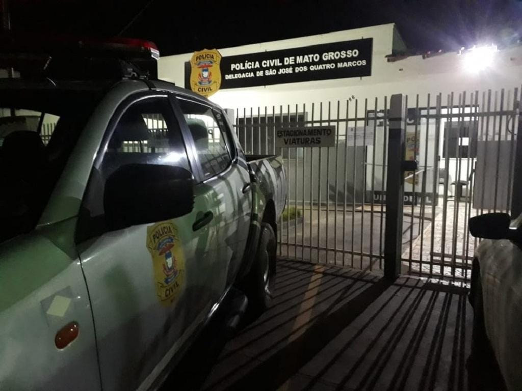 Homem que ameaçou ex-companheira com pistola é preso; vítima já tinha medida protetiva