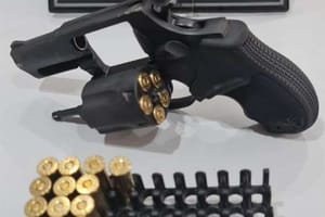 Polícia Civil prende criminoso de alta periculosidade envolvido em furtos e latrocínio após perseguição