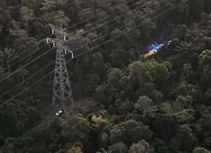 Caminhonete usada por criminosos na fuga de assalto a banco no Sicredi é localizada