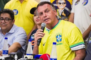 STF autoriza Bolsonaro a deixar prisão domiciliar para exames médicos em Brasília