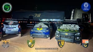 Operação conjunta da PM apreende R$ 1,4 milhão em drogas e veículos em Várzea Grande