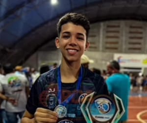 Bombeiros Militar encontram corpo de adolescente que se afogou no rio Aripuanã