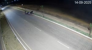 Homem é preso em flagrante roubando grama em avenida de Rondonópolis